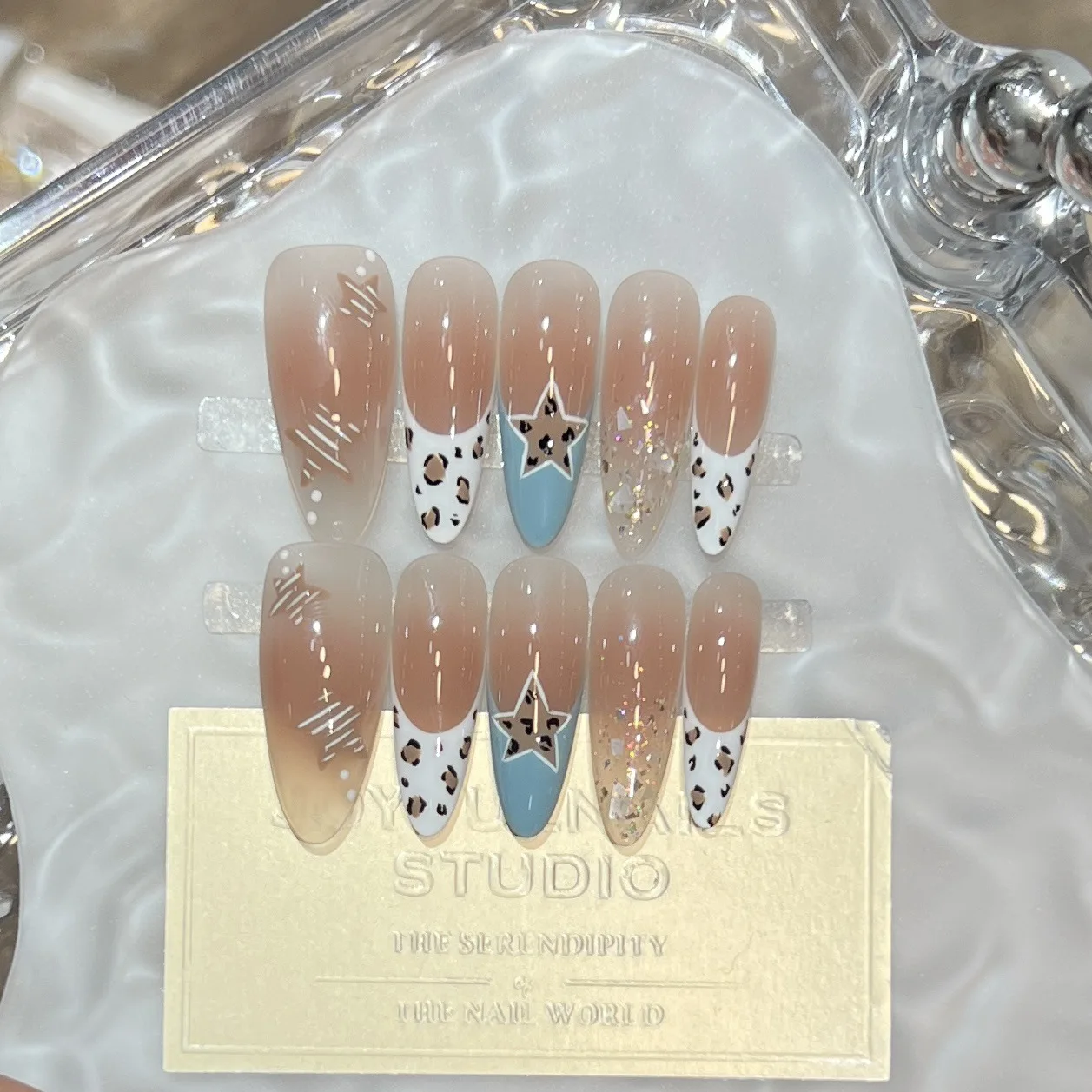 

10 шт., длинные накладные ногти на шпильках ручной работы, румяна, золотая фольга, леопардовый принт, французский стиль, звездный дизайн, накладные ногти, носимые накладные ногти