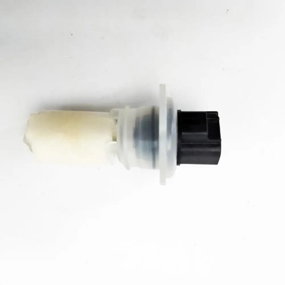 Sensor de nível de fluido da arruela do limpador para Toyota Land Cruiser Yaris Lexus 85397-30400