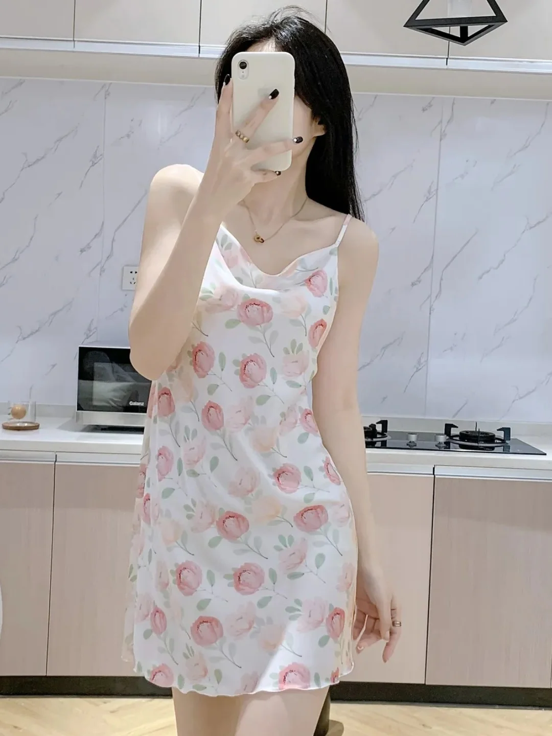 

Pure Desire Floral Chemise Nightgown Summer Ice Silk V-neck Short Skirt Sexy Thin Home Dress plus Size 300 Pounds