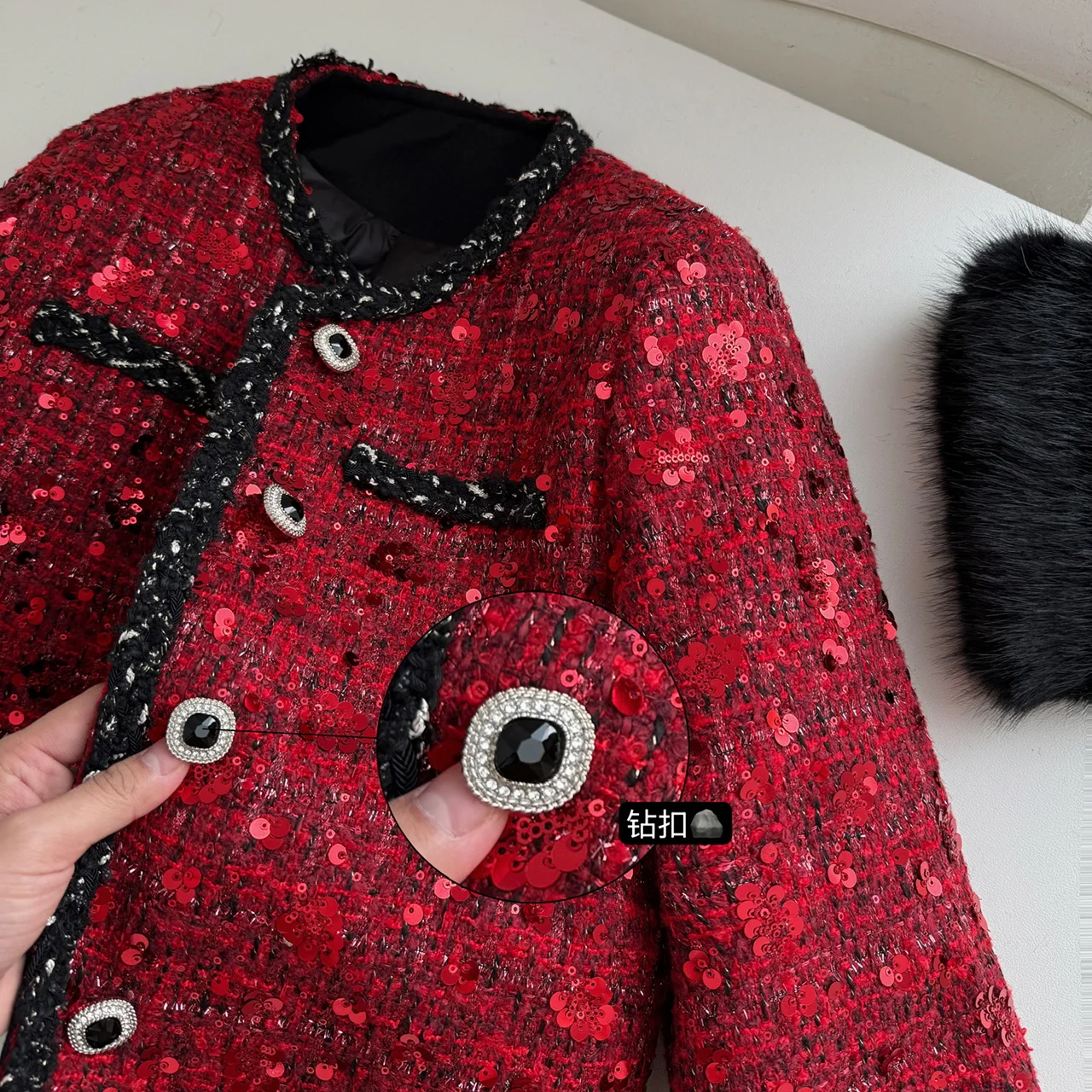 Cappotto caldo di lusso da donna con paillettes in tweed vintage francese di alta qualità Cappotto autunno inverno con piumino patchwork spesso C196