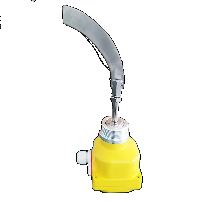 

Powdered solid detection sensor rotating blade