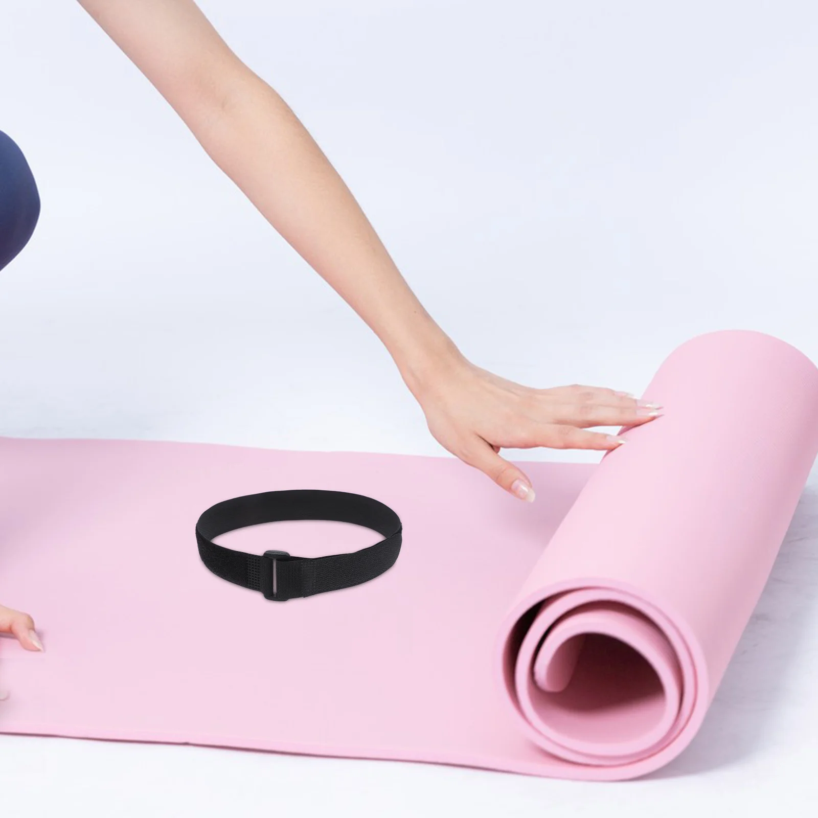 

12PCS Yoga Mat Straps Black Nylon 25x400mm Adjustable Carabiner Carrying Strap for Gym Exercise Portable Mat Sling