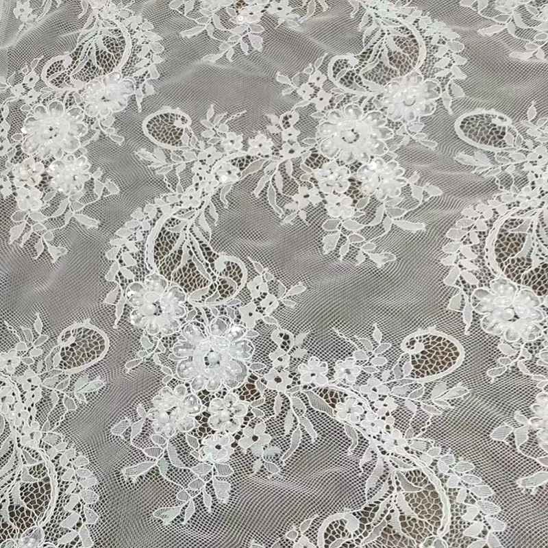 3 Meter, transparenter Stoff mit Pailletten- und Perlenstickerei, neu. Französische Kordelspitzenstoffe für Hochzeitskleider und Brautmode – Detail 5