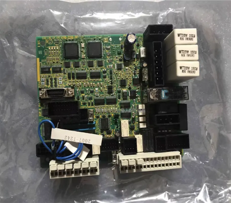 Brand new A20B-2200-0650 One-year warranty