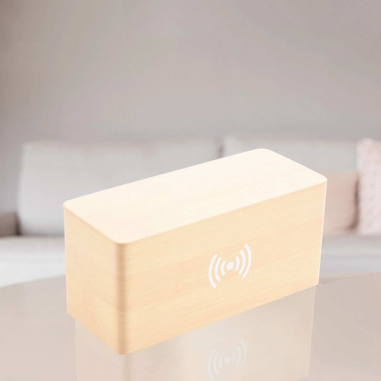 

Wooden Alarm Clock With for Qi Wireless Charging Pad - Wood