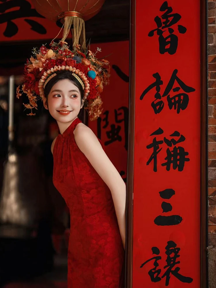 Red Chinese Style Morning Robe Wedding Dress Sleeveless Qipao Dress for Engagement And House Return Ceremony Vintage Wind