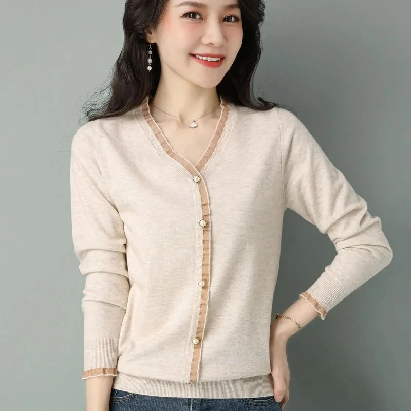 Women Sweater 2024 Spring Autumn Knitted Pullovers V-neck Slim Fit Bottoming Shirt Solid Soft Knitwear Jumpers Basic Sweaters