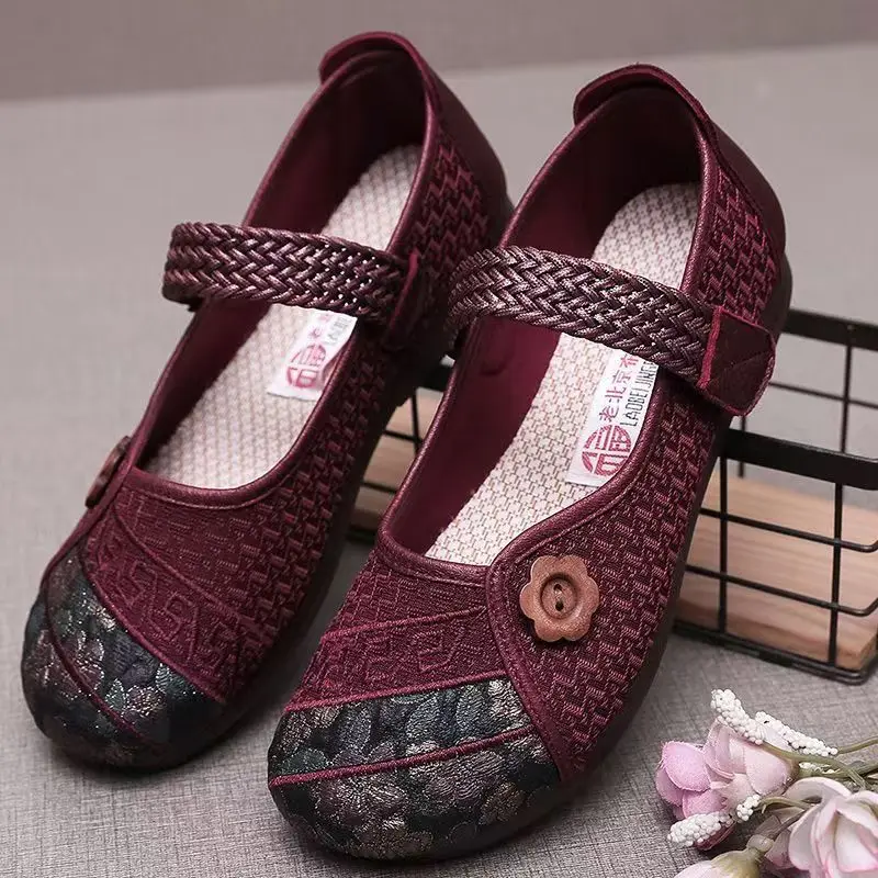 

Middle Aged And Elderly Women Flat sole Embroidered Shoes Soft sole Non Slip Shallow Slip On Lightweight Nude Shoes Cloth Shoes