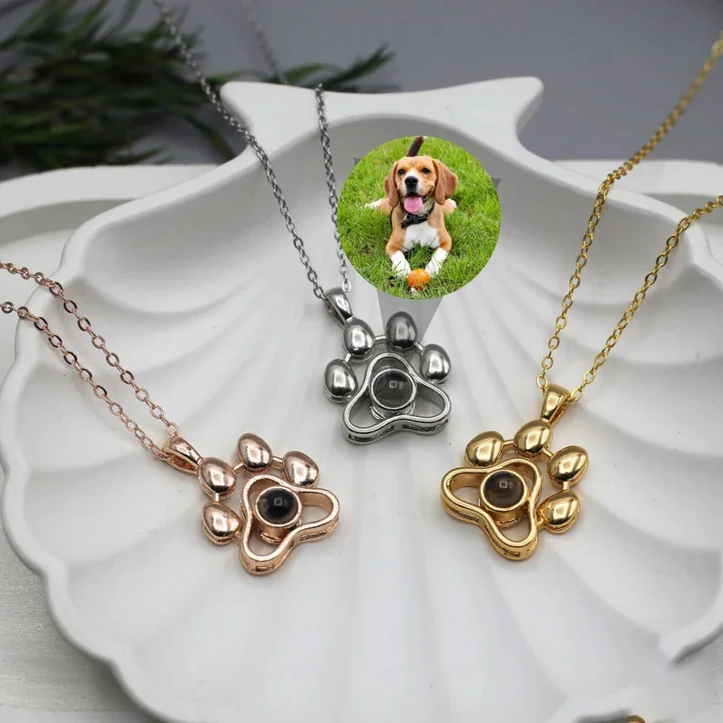 Collana con proiezione di foto personalizzata Ti amo Collana con ciondolo commemorativo con zampa di cane in 100 lingue Collana con zampa di cane con foto personalizzata