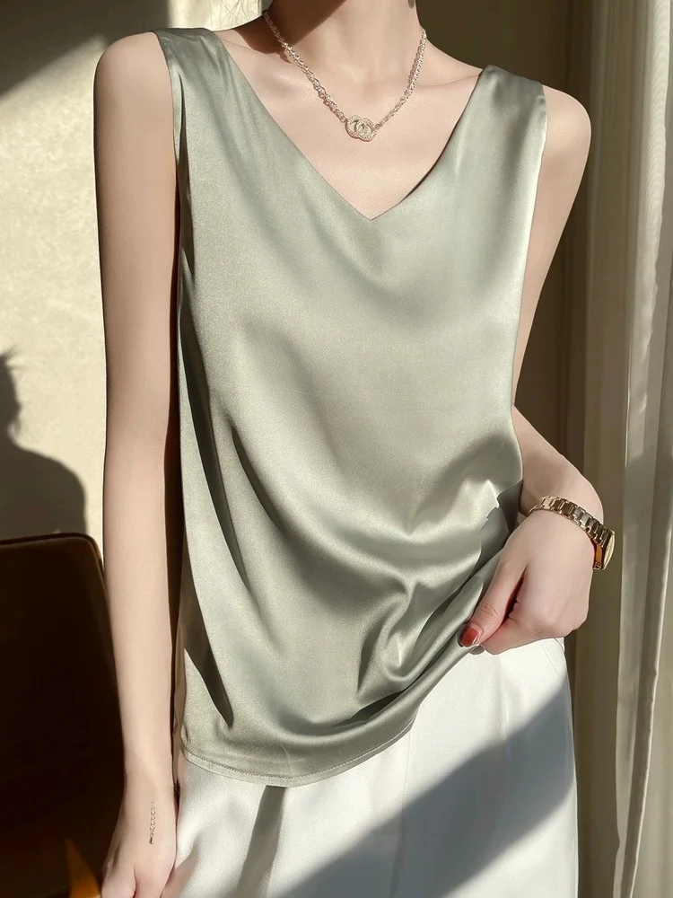 シルク V ネック タンクトップ レディース Svel 夏新作 シルク ストラップ ベース サテン表面 フロントとバデザイン カジュアル スレ