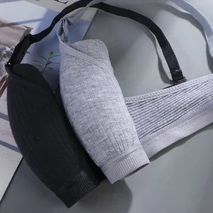 أفضل 10 فتيات مبيعا يظهرن ثديهن - رقم 5