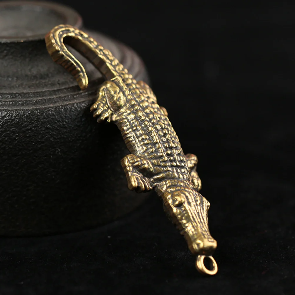 2 Pcs Brass Aged Crocodile Keychain Pendant Luggage Personalized Solid 2pcs Car Chains Craft