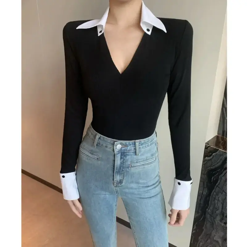 

Y2k Commuter Contrast Slim Fit V-neck Long Sleeve Underlay Female Long Sleeve T-shirt Black Top