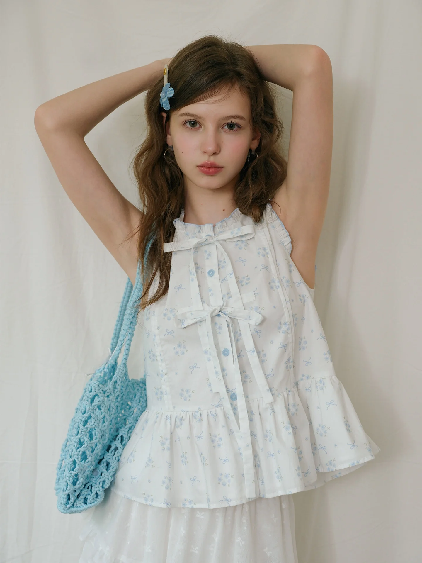 Summer Blue White Floral Print Sleeveless Shirt Stand Collar Waist Cinched Babydoll Top  Knot Women's Cotton Blouse