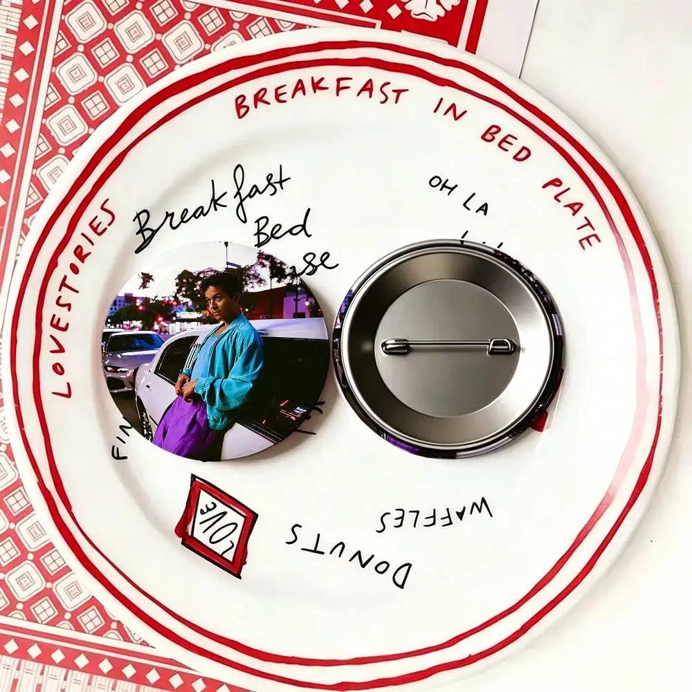 Actor Jaafar J-Jackson  25mm 75mm 44mm 58mm 32m Coin Badges Personalized Handmade Round Brooches Pins Accessory