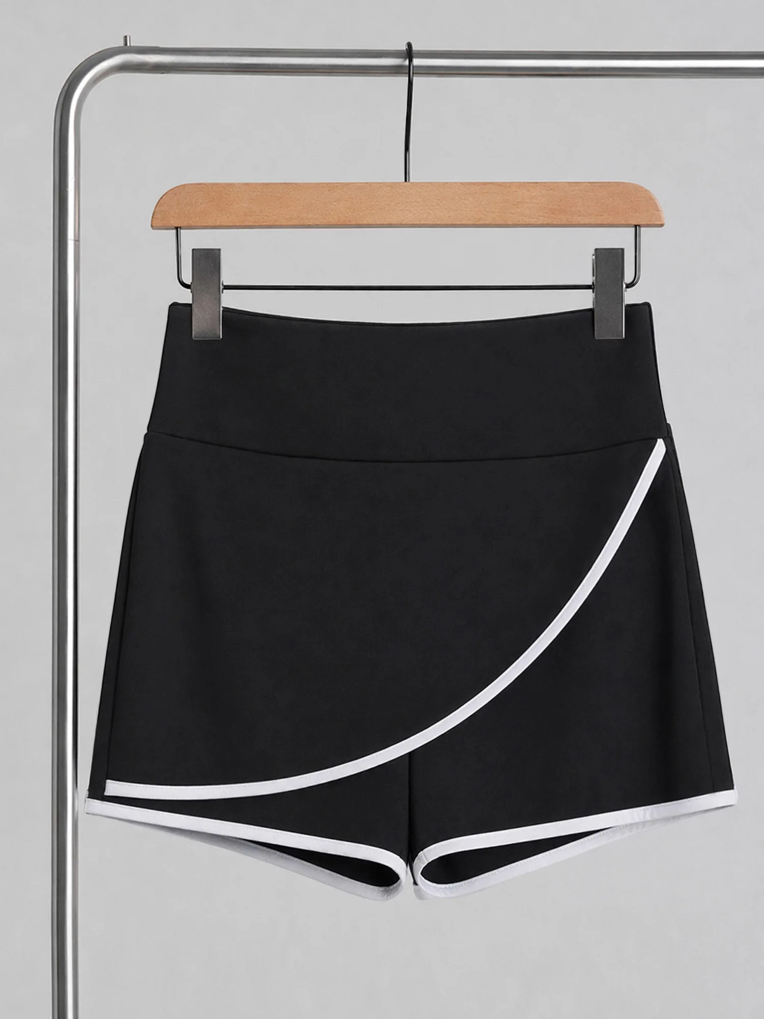 Soft Breathable Daily Skirt Shorts Women High Waist White Trim Stretch No See Through Casual Shorts