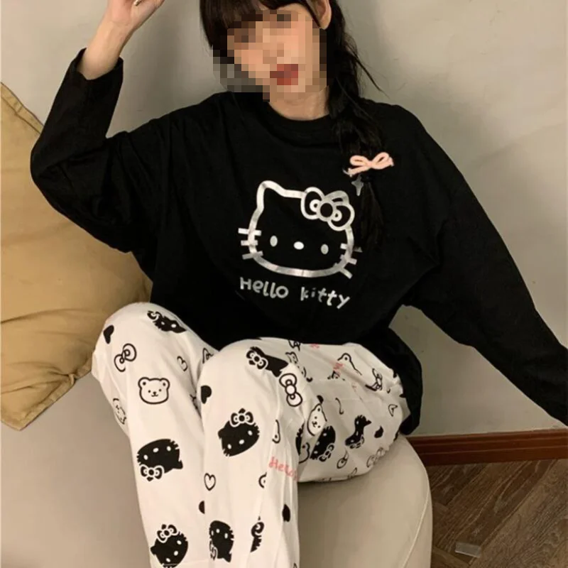 

Sanrio Hello Kitty Young Girl Round Neck Pajamas Kawaii Cartoon Student Autumn and Winter Long Sleeves Long Pants Homewear Set
