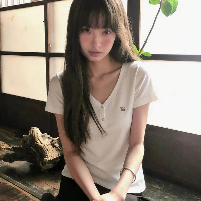 Women Summer Korean White V Neck Short Sleeve T-Shirt Figure Flattering Top Unique Designer All-Match Casual Basic Top