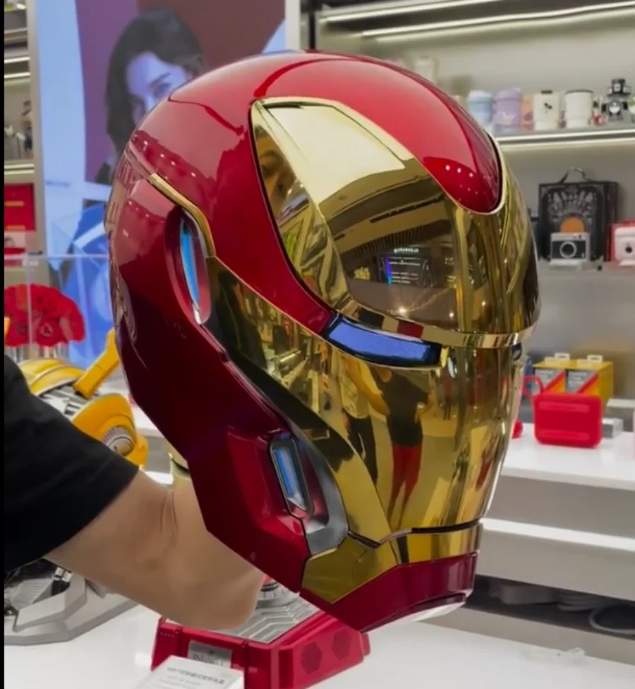 

Mk50 Electric Mk5 Helmet Voice Control Eyes With Light Avengers Iron Man 1:1 Model Toys For Adult Technology Wearable Xmas Gift