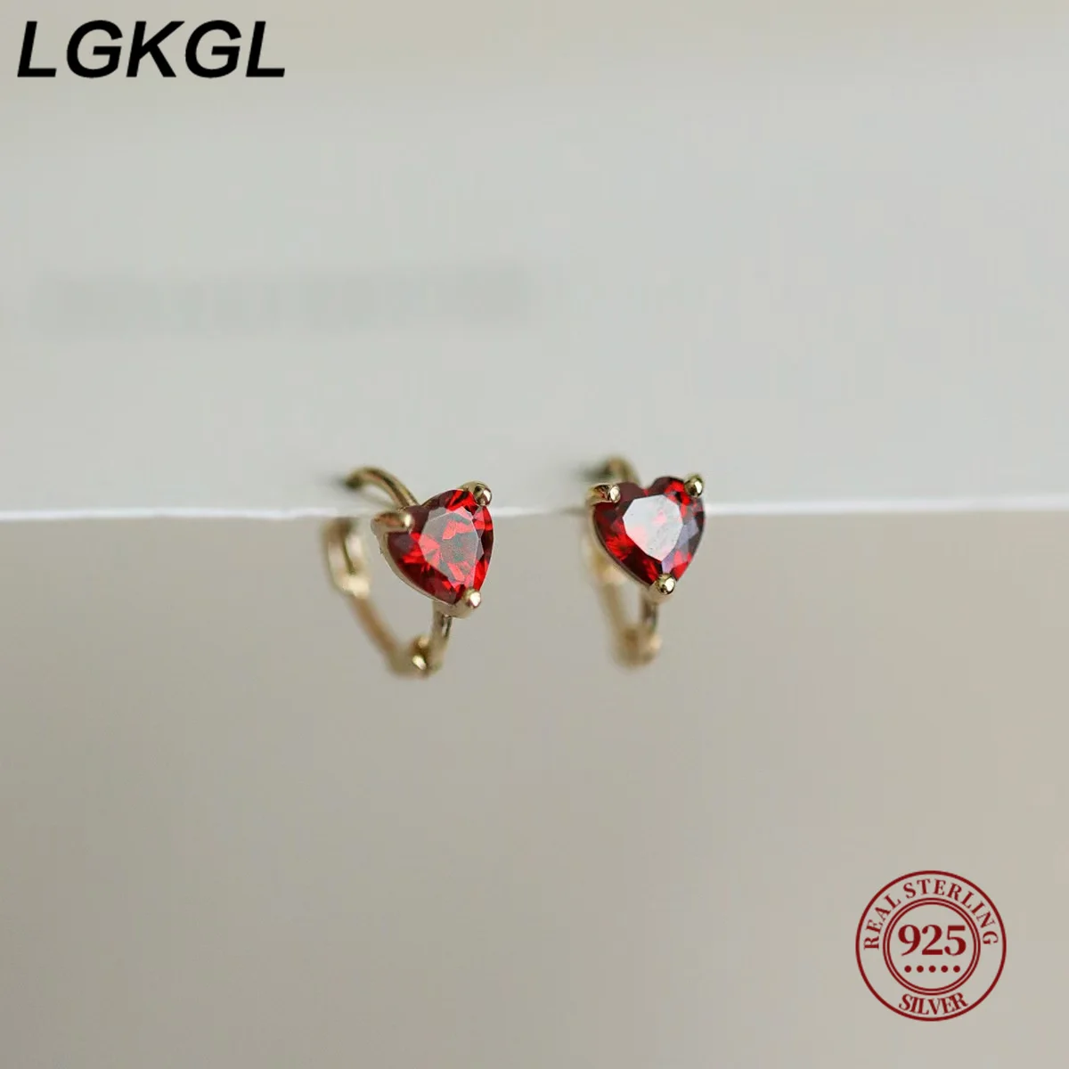 

LGKGL S925 Sterling Silver Fashion Luxury Heart Ear Cuff Mini Diamond Jewelry Women's Stylish Lightweight Earring Set