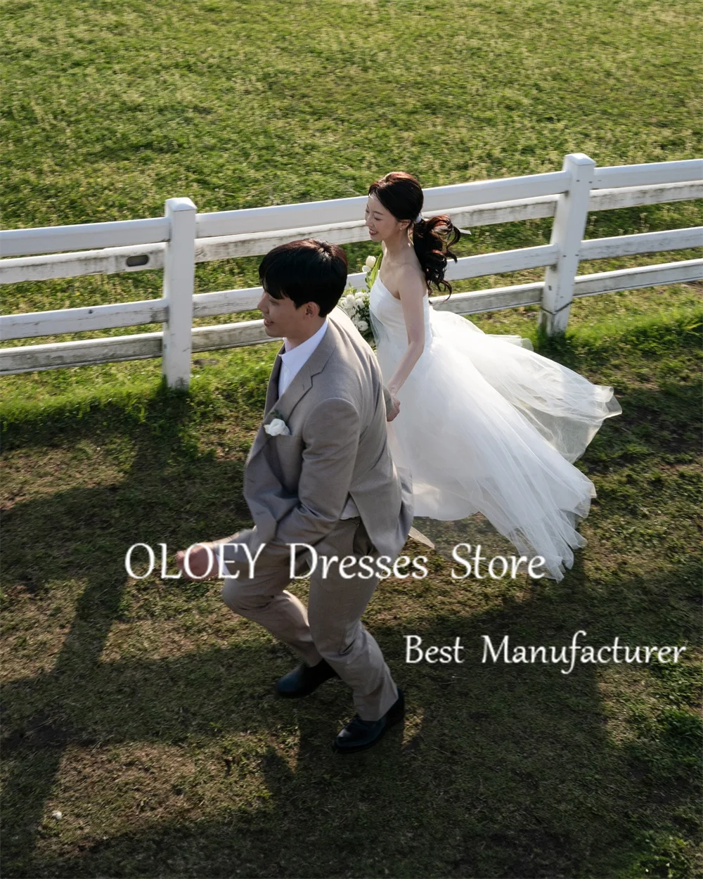 OLOEY Simple Ivory Strapless ชุดแต่งงานเกาหลีถ่ายภาพจีบสายชุดเจ้าสาว PLUS ขนาดความยาวชั้น Corset CUSTOM Made