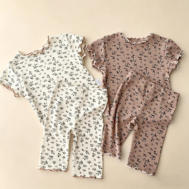 2026 Girls' Four Seasons Hot Selling Home Floral Half Sleeve Top and Soft Glutinous Pants Two Piece Set