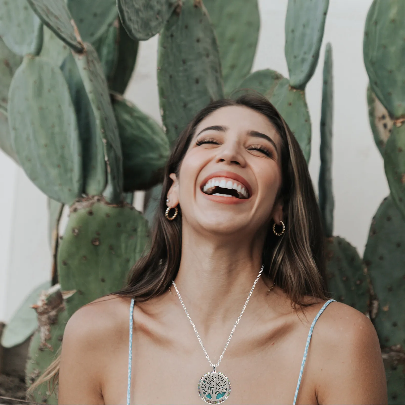Silver Aromatherapy Essential Oil Diffuser Necklace – Tree Pendant Perfume Jewelry for Air Purifying & Stylish Wear
