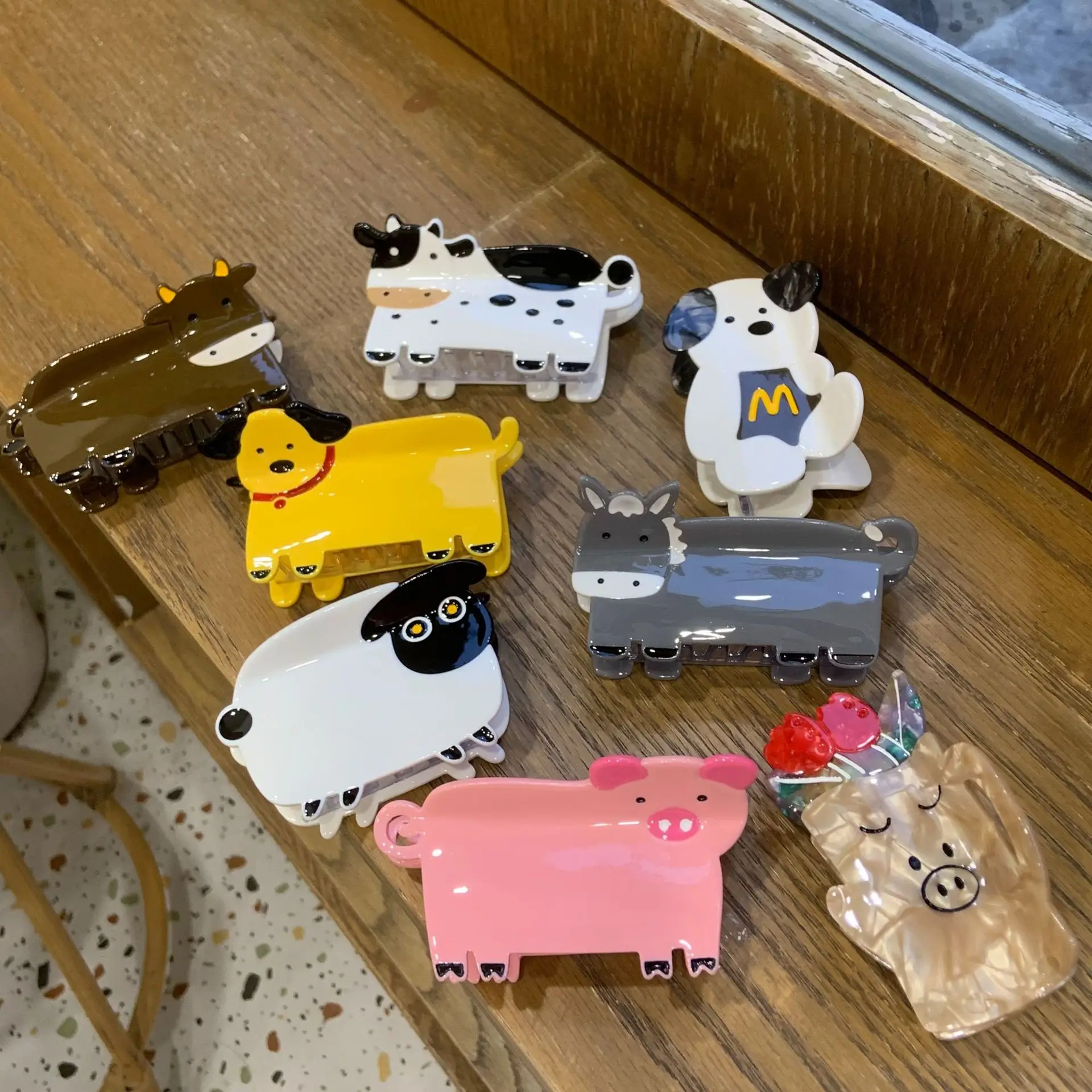 Creative Cute Animal Series Hair Claw Cow Pig Sheep Donkey Acetic Acid Shark Clip For Women Girls Hair Accessories
