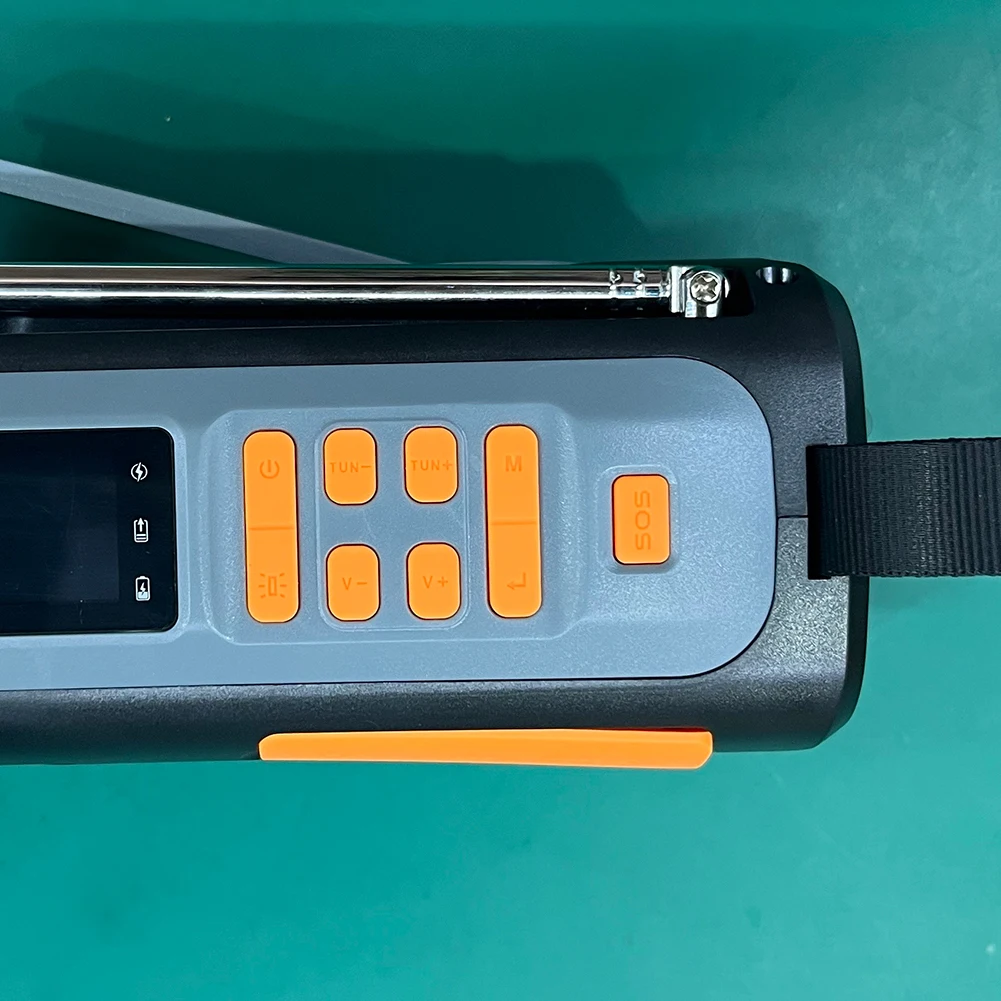 Rádio portátil dab fm com lanterna bt alto-falante rádio de emergência recarregável rádio solar para acampamento de emergência tempestade sobrevivência