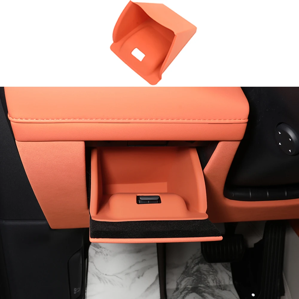 

Main driver's License Slot Storage Box Silicone Pad Protection Anti Slip Pad Suitable For Geely Lynk&Co 900 2025 2026