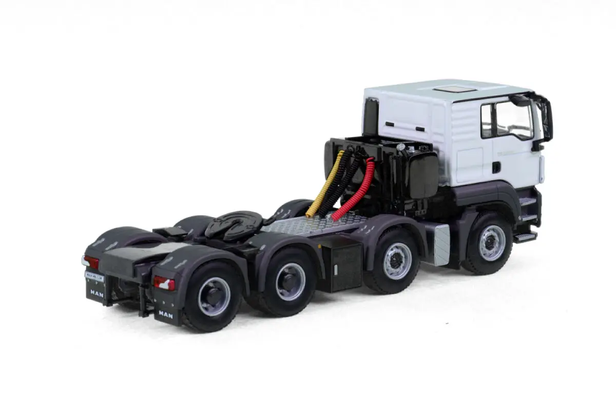 Alloy Model Gift WSI 1:50 Scale MAN TGS L FLAT ROOF 8X4 Tag axle Delivery Truck Tractor Diecast Toy Model  Gift 03-1119