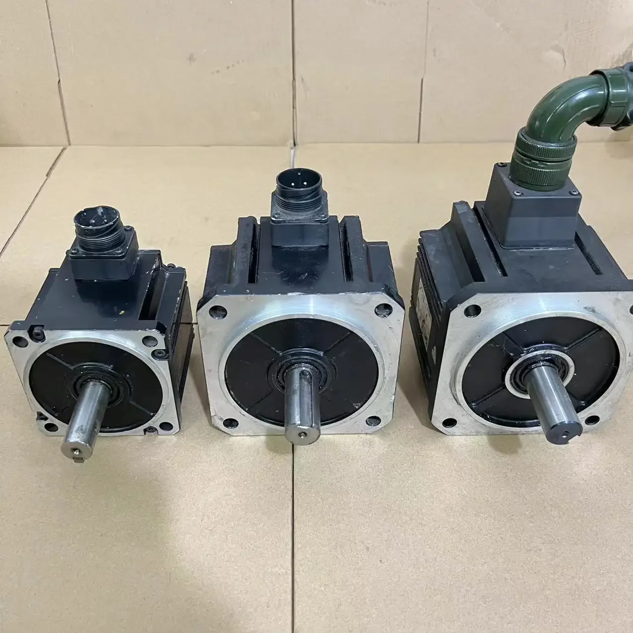 Suitable for Panasonic servo motors without encoder MDME/MDMF/MSMF/MGME-092/102/152GCGM body