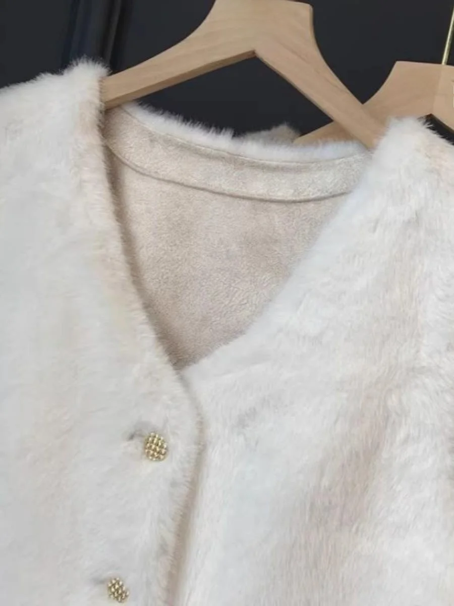 Faionable ort Gilet di pelliccia 2025 Cappotto invernale caldo casual da donna Sle Intercomato in pelliccia di pelle Design asimmetrico