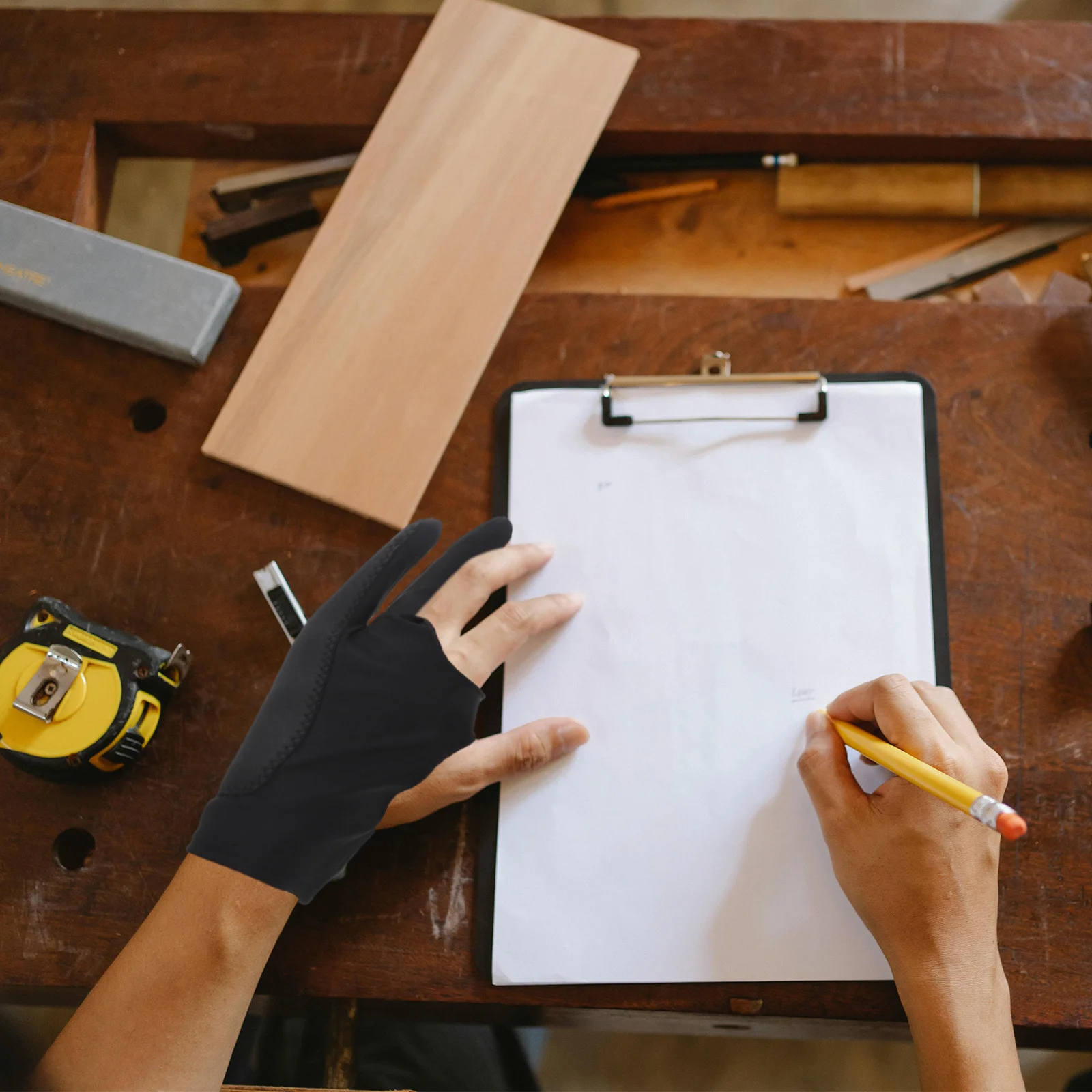 

1 Pair Black Spandex Drawing Gloves for Right Hand Painting Gaming Design