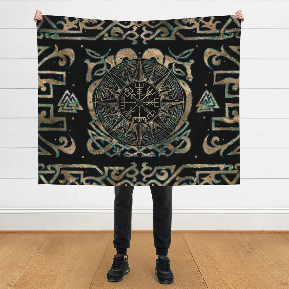 

Vegvisir - Viking Compass Ornament Throw Blanket For Baby Travel Luxury Throw Plaid Blankets