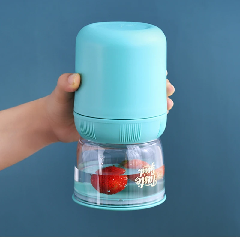 Cereal on The Go Cups for Kids Breakfast Drink Milk Cup Yogurt Cup to Go Portable Breakfast Cup Food Processor Large Capacity