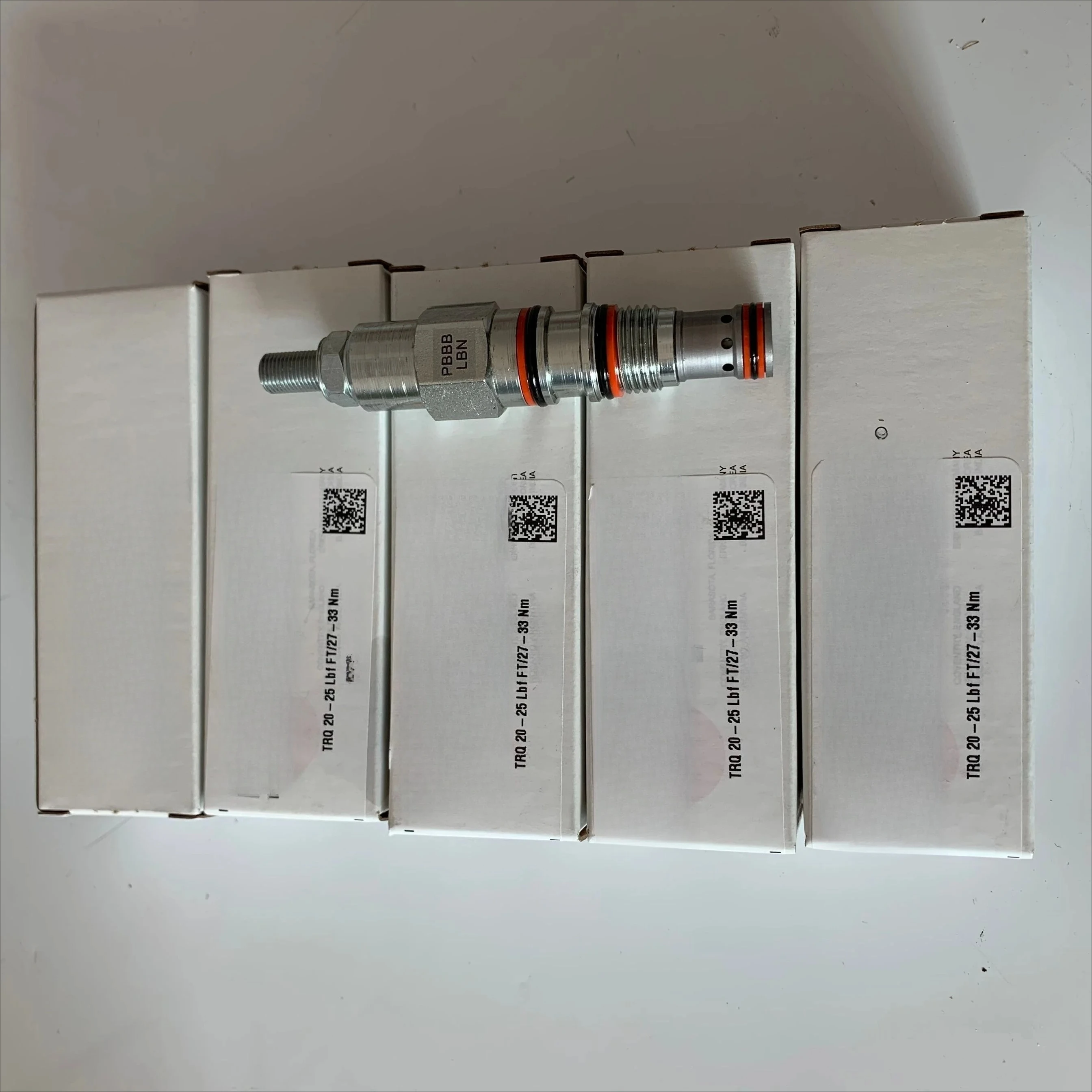 PBBB-LBN  SUN hydraulics Original genuine USA Pilot-operated, pressure reducing valve HYDRAFORCE eat on vick ers IH stock