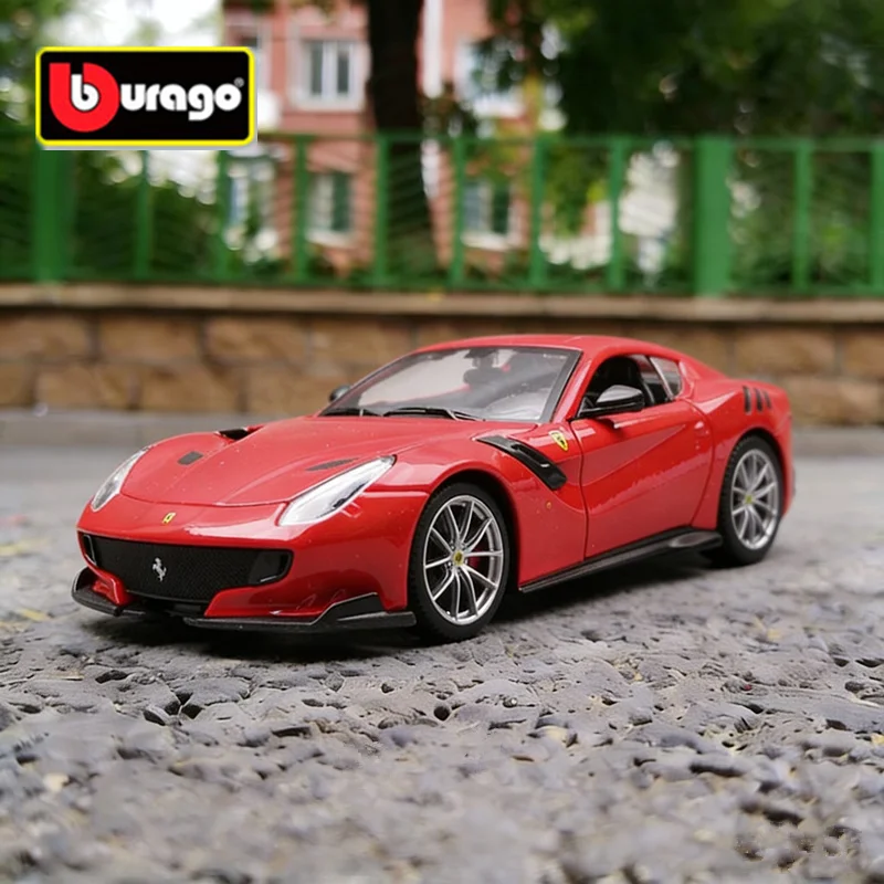 

Bburago 1:24 Ferrari F12 TDF Alloy Sports Car Model Diecasts Metal Toy Racing Vehicles Car Model Simulation Collection Kids Gift