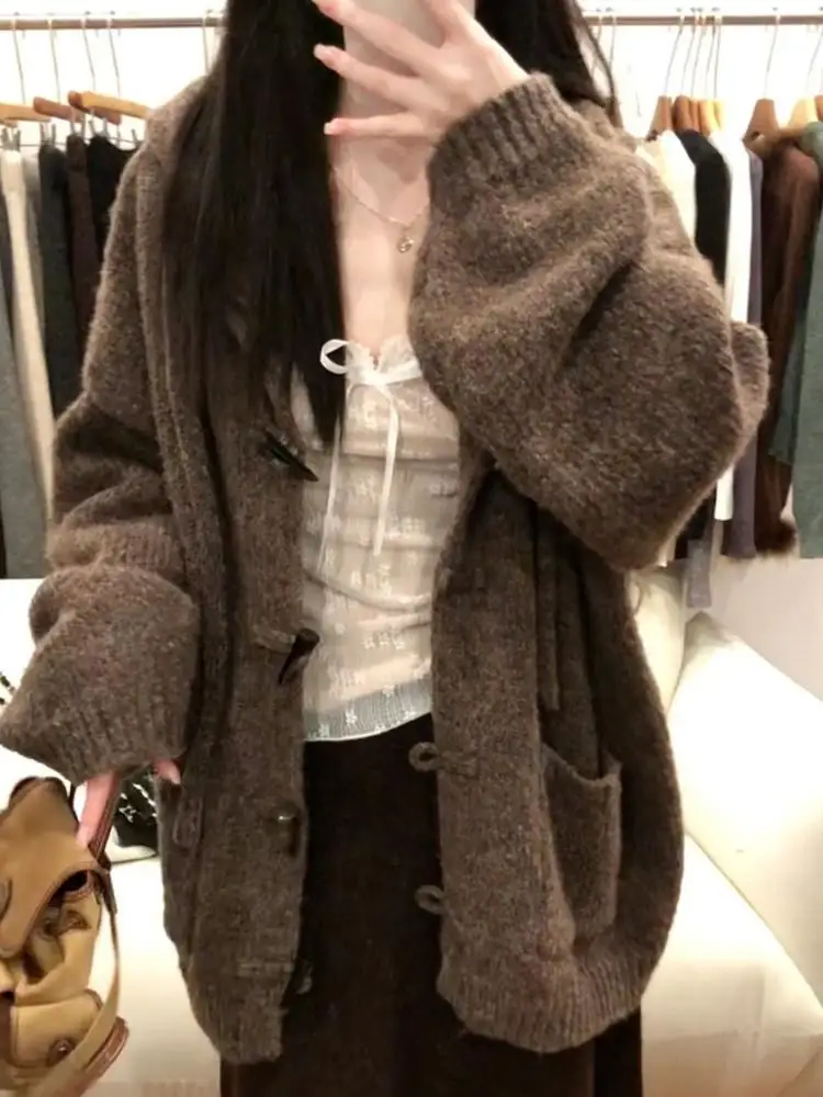 Women's V-Neck Lace Sweater Cardigan Inner Wear Base Layer Knitted Top Set High-End Autumn Winter New Arrival 2026