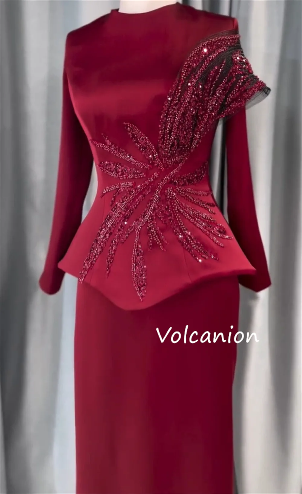 Customized Exquisite Charmeuse Sequined Pattern Straight Jewel Midi Dresses Bespoke Occasion Quinceanera Classic