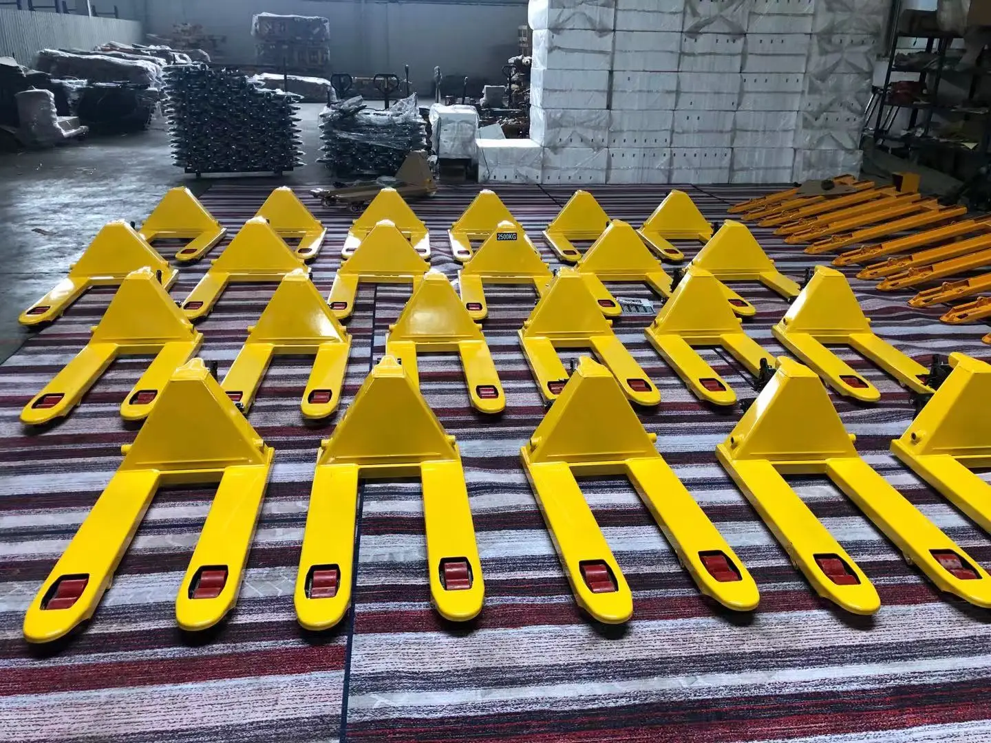 Manufacturer Hydraulic Pump Hand Pallet Price Truck Pallet Jack With Pu Wheel