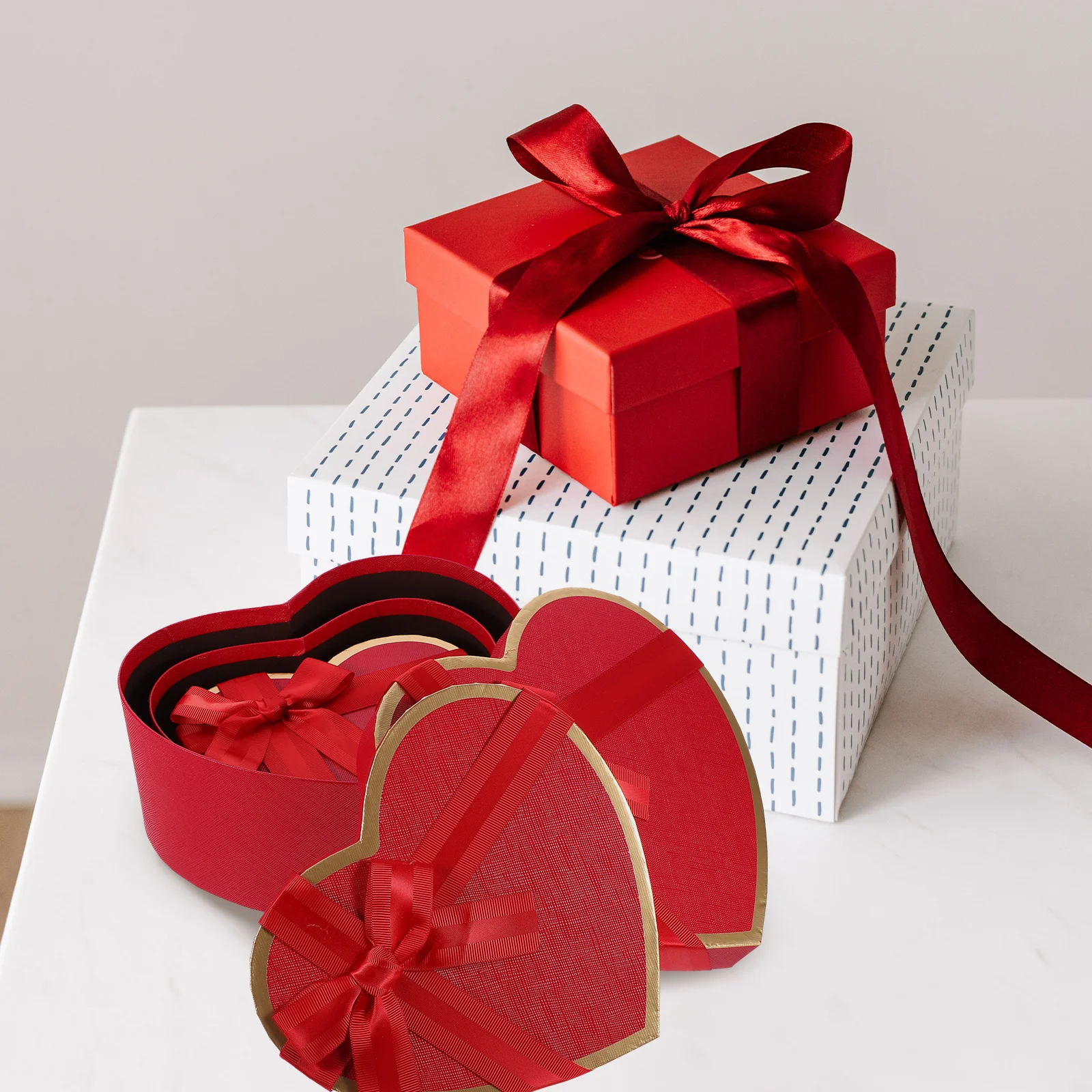 3 Pcs Gift Box Heart Boxes for Strawberries Flowers Arrangements Luxury Floral Cardboard Packing