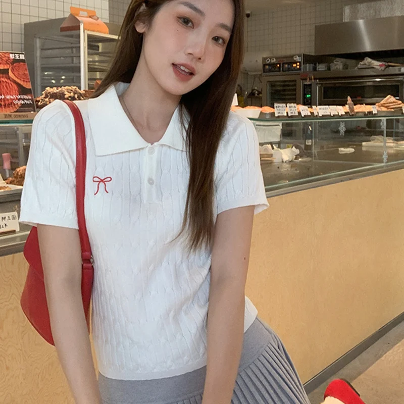 

Korean Turn Down Collar Knitted T Shirt Women 2025 Summer Bowknit Embroidery Twist Tshirts Woman Chic Short Sleeve Crop Tops