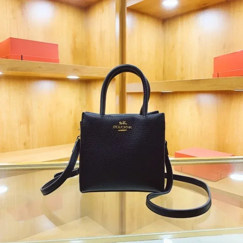 

Lightweight Ladies Backpack Bag Thin Material for Portability Suitable for School Hiking Shopping Daily Commute