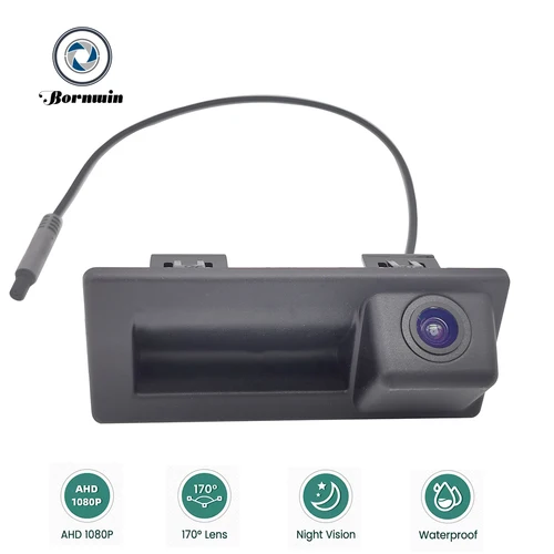 Imagen 2 del producto Cámara de marcha atrás de trayectoria dinámica Bornwin Canbus para VW Tiguan II 2016 a 2023 funciona de respaldo con unidad MQB STD