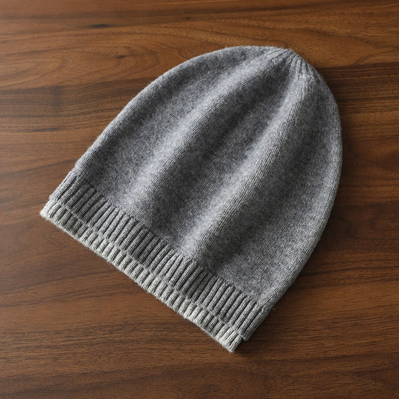 قبعة نسائية 100% من الكشمير الخالص بلونين مزدوجة الكفة قبعة شتوية دافئة وناعمة وأنيقة ومتعددة الاستخدامات ملحقات الطقس البارد المتباين