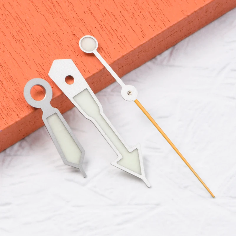 SKX007/009 タートル 6105/6309 時計針超発光フィットセイコー mod NH35/NH36 自動運動ダイビング時計の針