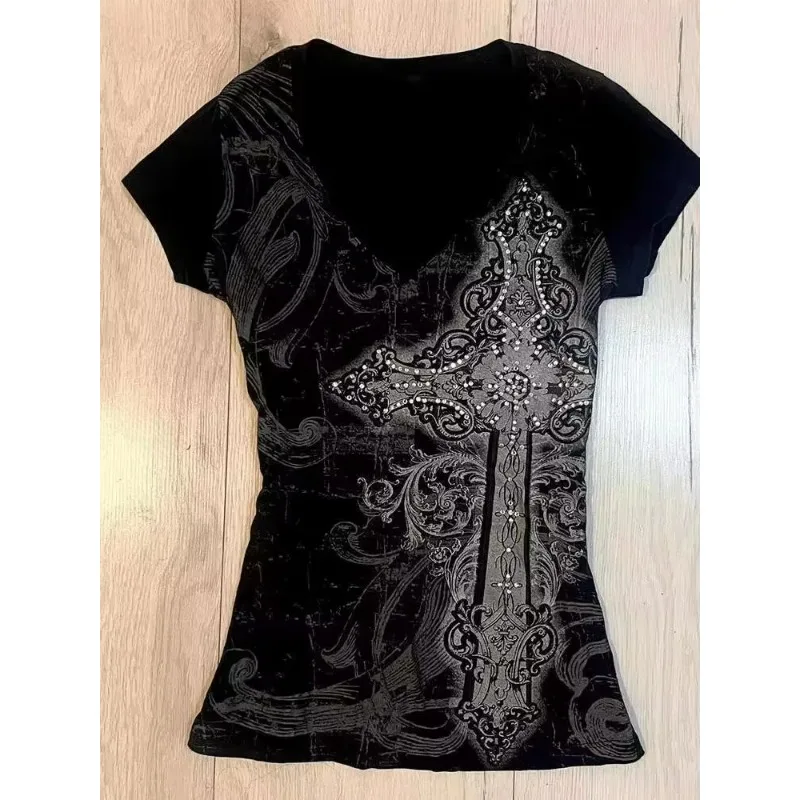 Subculture Vintage Sexy Skull T-shirts Women Punk Slim Harajuku Y2k Crop Tops Retro 2000s Tees Chic Streetwear Gothic T Shirt