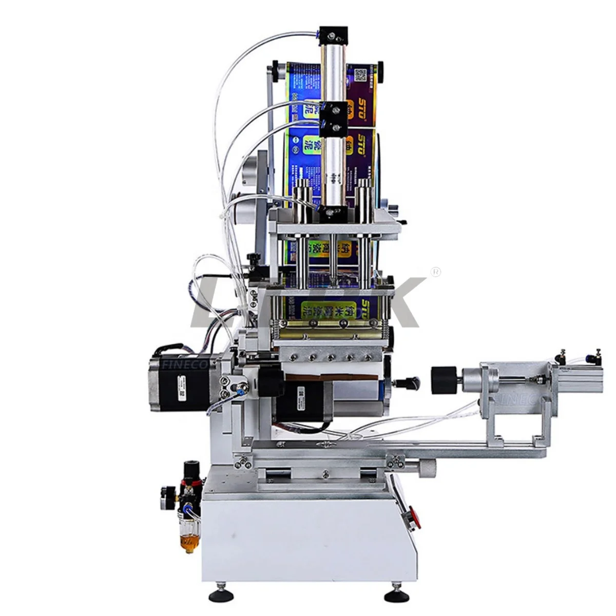 เครื่องติดฉลากสติกเกอร์แบบกลมและสี่เหลี่ยมสำหรับขวดเบียร์ ขวดน้ำ