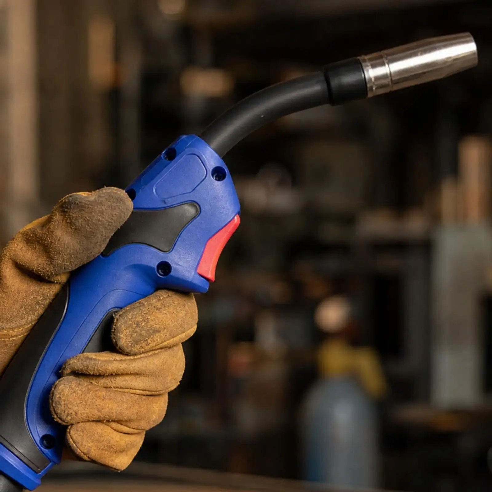 Curved MIG Welding Torch Head with Black Textured Grip for Mig Pulse Welding Machine